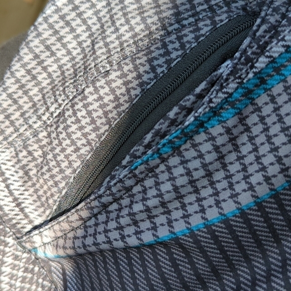 O’NEILL grey plaid hybrid shorts sz 34 - Picture 5 of 7